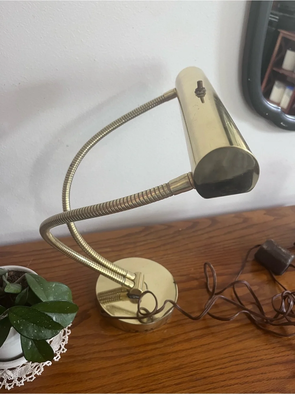 Vintage mid century Brass Gooseneck Desk Lamp - Polished Gold Tone